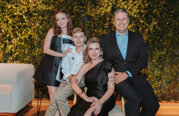 Labcenter comemora Dia do Médico e festeja seus 25 anos em Sertanópolis